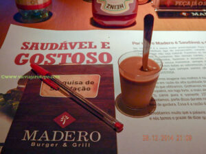 ... ou a Mousse de Chocolate.