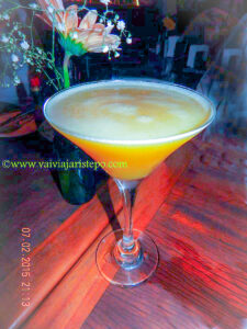 Ei-lo: Born Martini - seriguela como base.