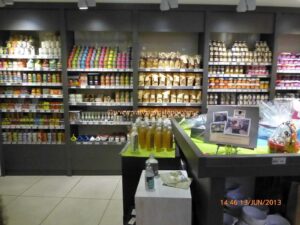 Interior da Boutique Marcel Petit, em Aix en Provence.