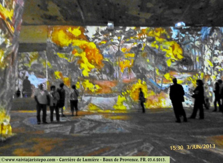 Carrièrre de Lumière, em Baux de Provence. Carrièrre de Lumière, em Baux de Provence.