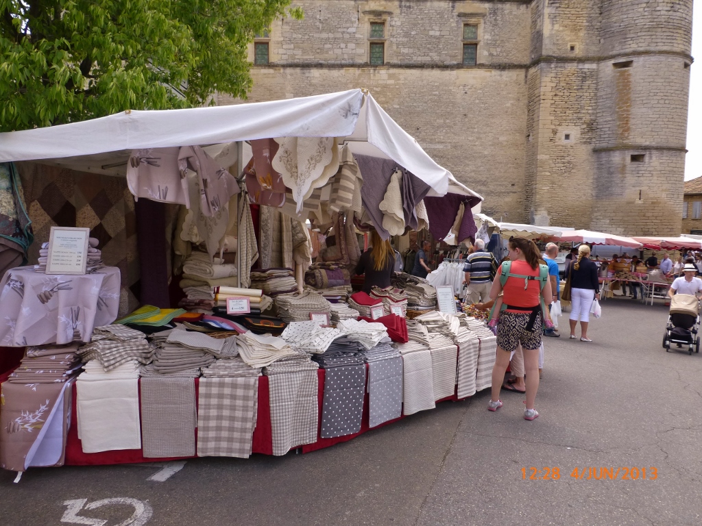 Gordes. Gordes.