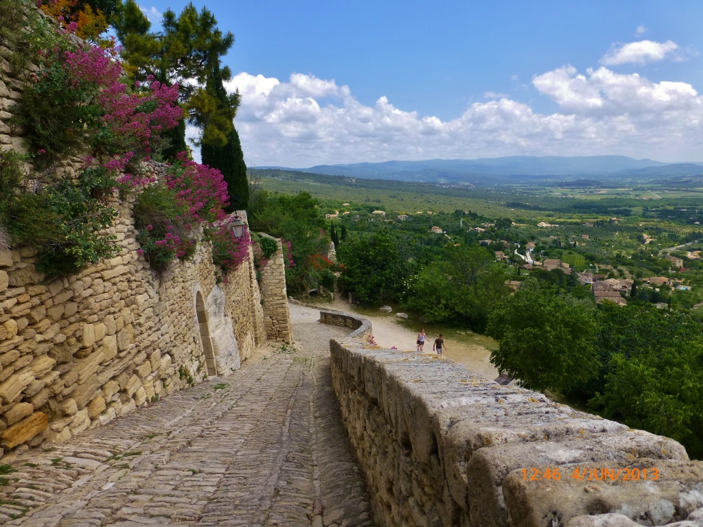 Gordes. Gordes.