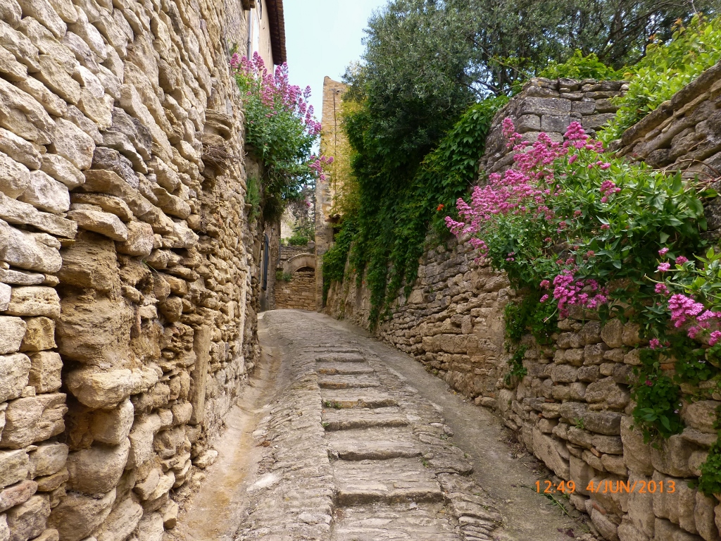 Gordes. Gordes.