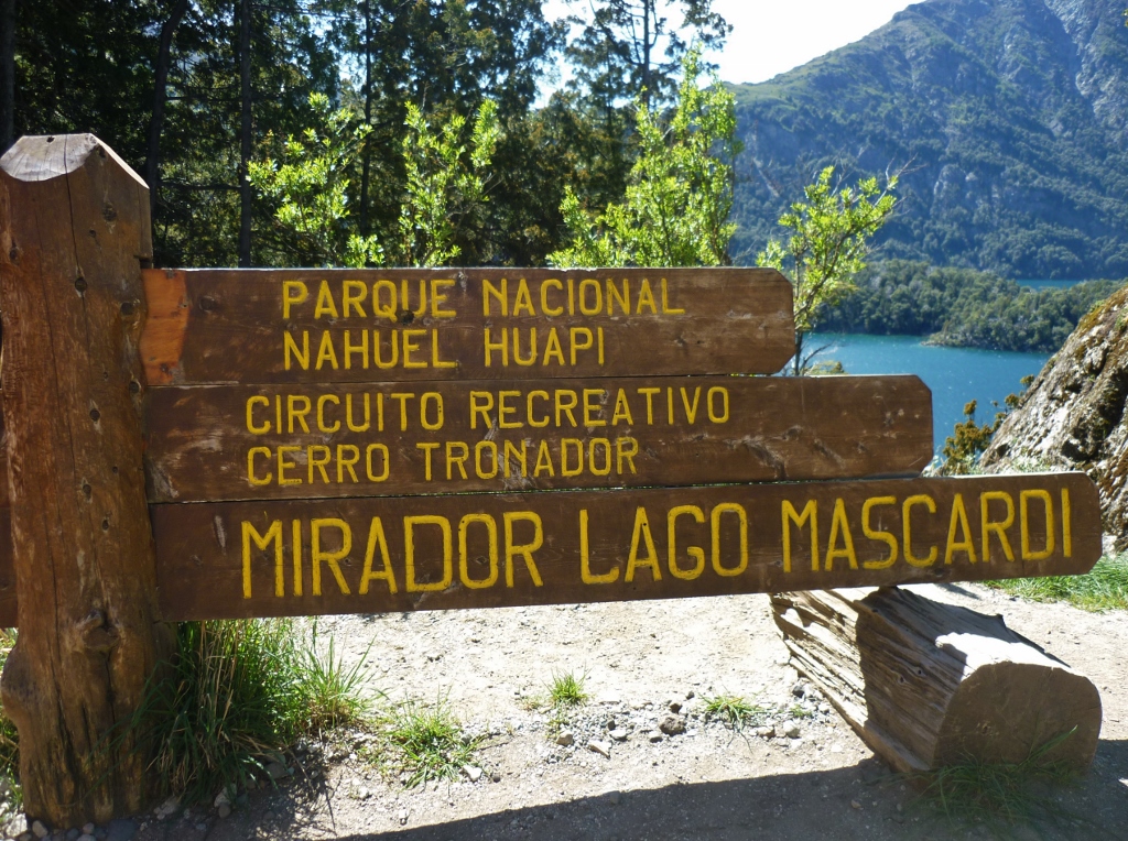 Mirador do Lago Mascardi. Bariloche, Rio Negro, Argentina. Mirador do Lago Mascardi. Bariloche, Rio Negro, Argentina.