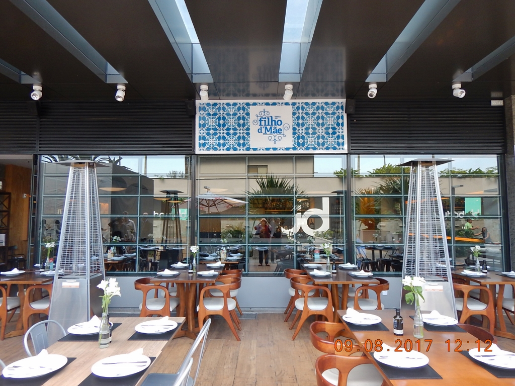 O Restaurante Filho d'Mãe, na Barra da Tijuca, Rio de Janeiro.