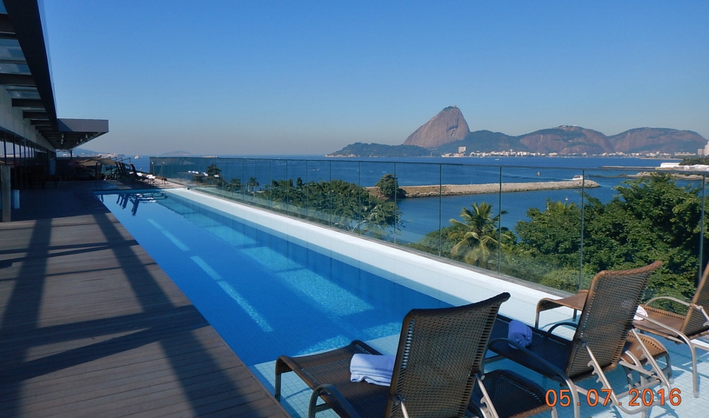 AEROPORTO SANTOS DUMONT . SHOPPING e HOTEL . AEROPORTO SANTOS DUMONT . SHOPPING e HOTEL .