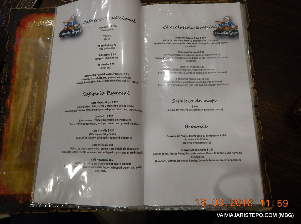 Cardápio dos cafés.