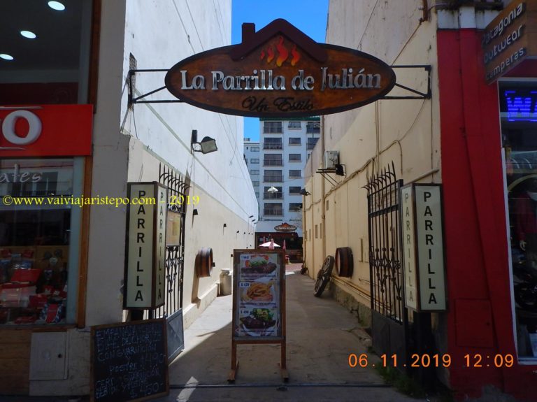 Entrada do Parrilla de Julián. Entrada do Parrilla de Julián.