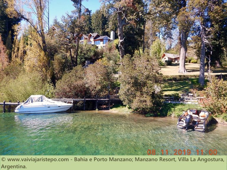Bahía e Puerto Manzano.