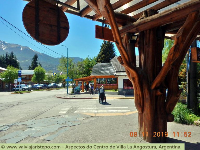 Villa La Angostura . Centro .