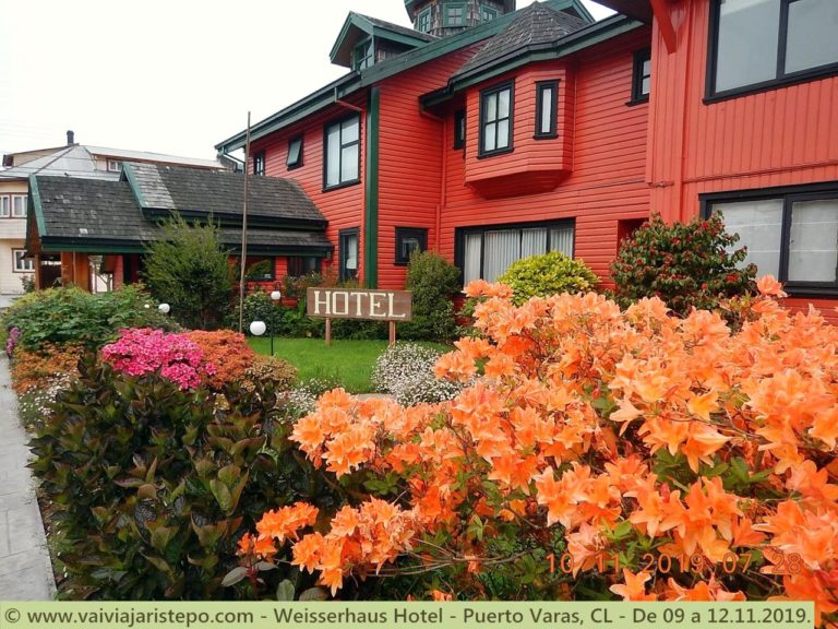 O bem cuidado hotel Weisserhaus em Puerto Varas, Chile.