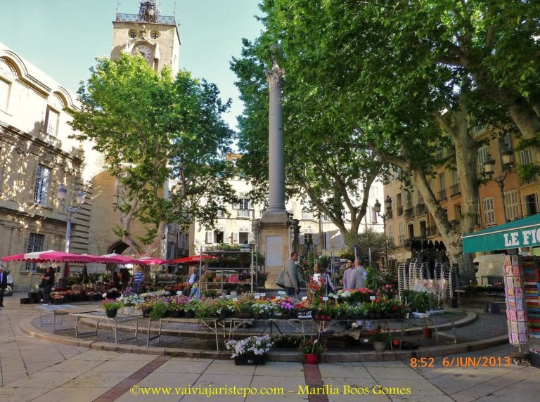 Fonte da Praça da Prefeitura de Aix-en-Provence. Fonte da Praça da Prefeitura de Aix-en-Provence.