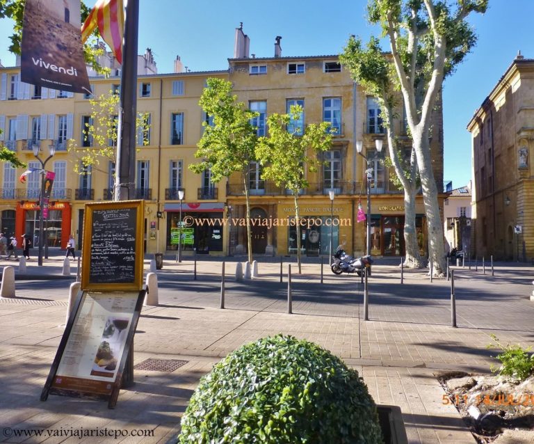 Dia de Verão em Aix-en-Provence. Dia de Verão em Aix-en-Provence.