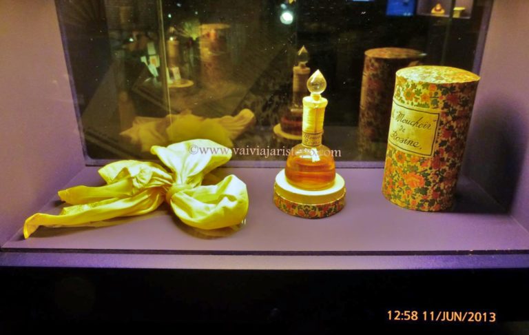 O MUSEU DE ROUPAS E JÓIAS PROVENÇAIS