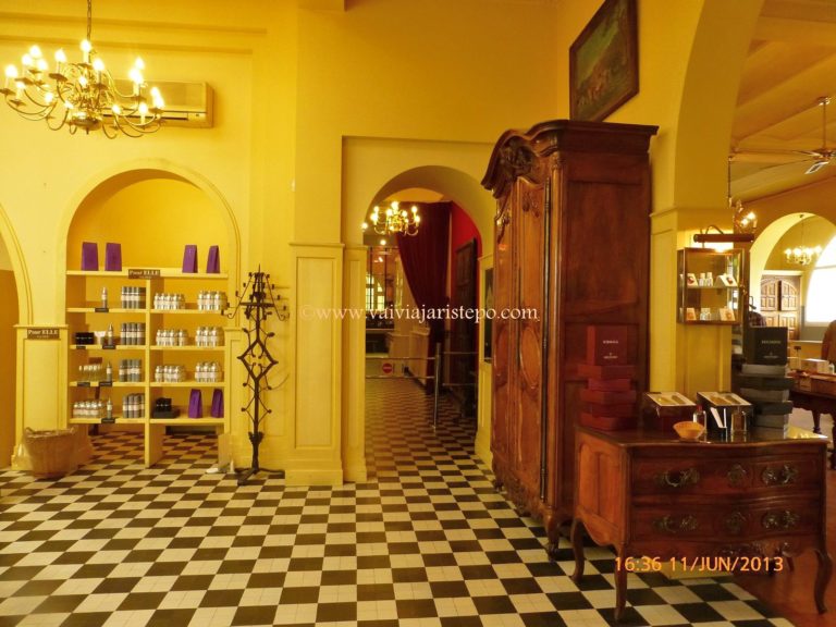 Maison Molinard em Grasse. Maison Molinard em Grasse.