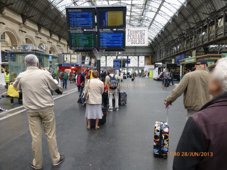 Gare de L' Est. Gare de L' Est.