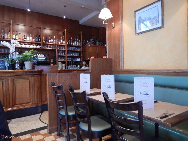 Brasserie Le Relais du Louvre.