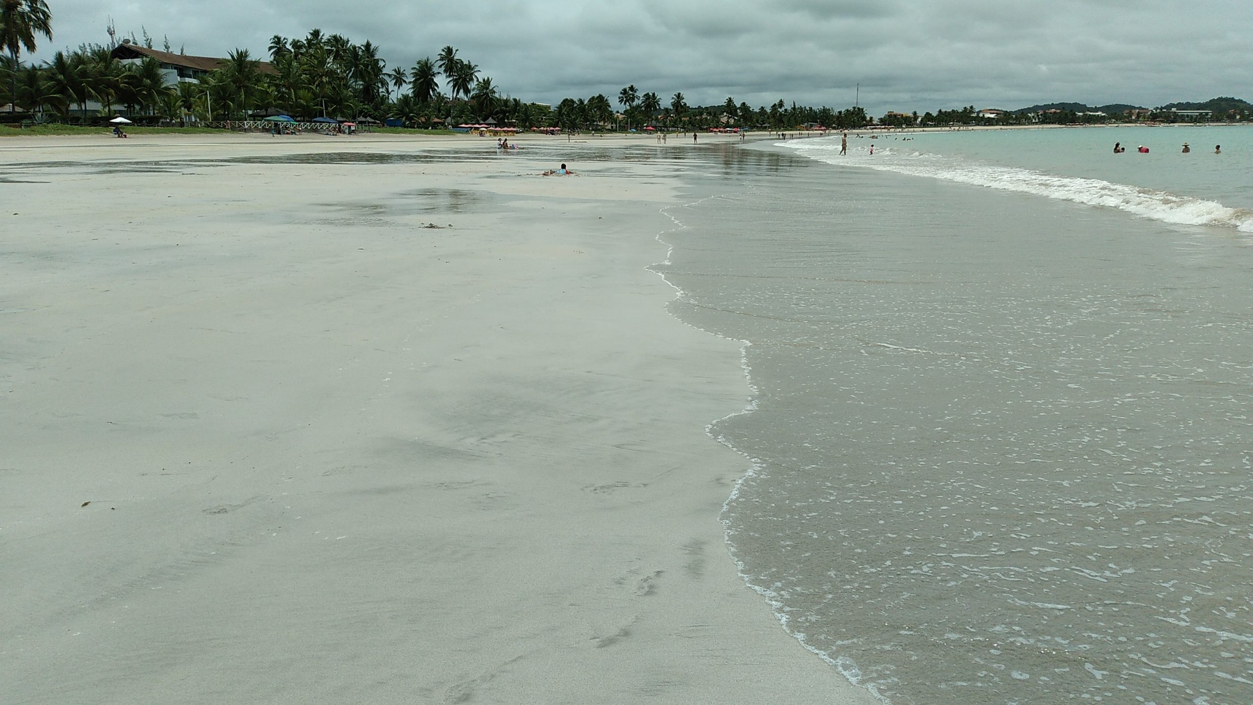 Praia de Tamandaré. Beira de mar na praia de Tamandaré.