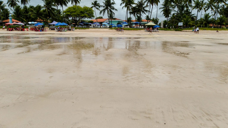 Recuo 0.1 da maré. Recuo da maré > 0.1