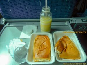 Lanches, almoço, bebidas em geral não estão incluídos no preço do bilhete.